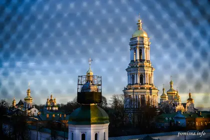 19 січня - Митрополит Симеон співслужив Предстоятелю у Лаврі в день свята Богоявлення