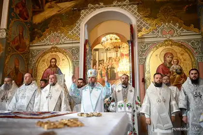 19 січня - Митрополит Симеон співслужив Предстоятелю у Лаврі в день свята Богоявлення